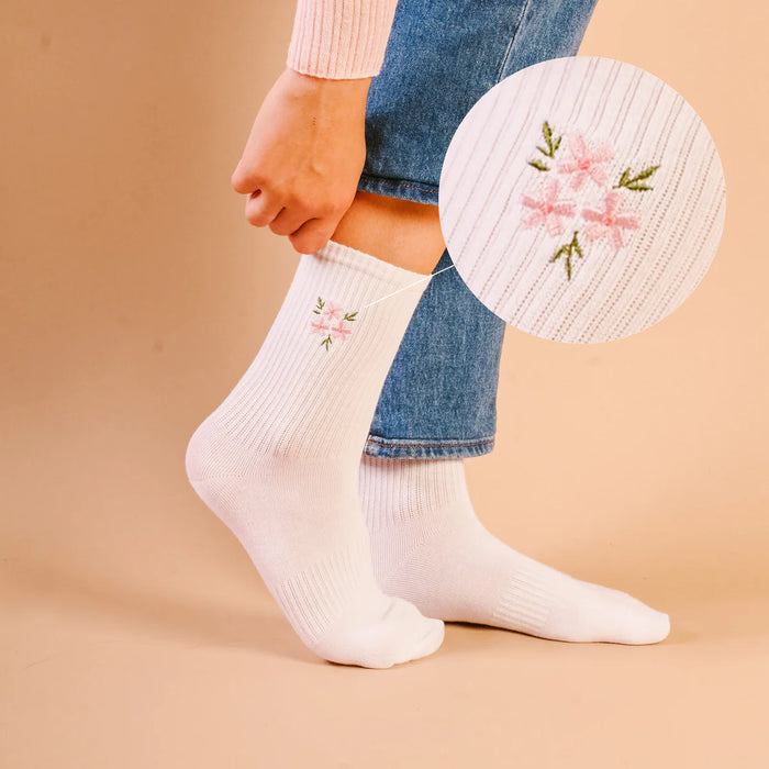EMBROIDERED CREW SOCKS FLORAL PINK