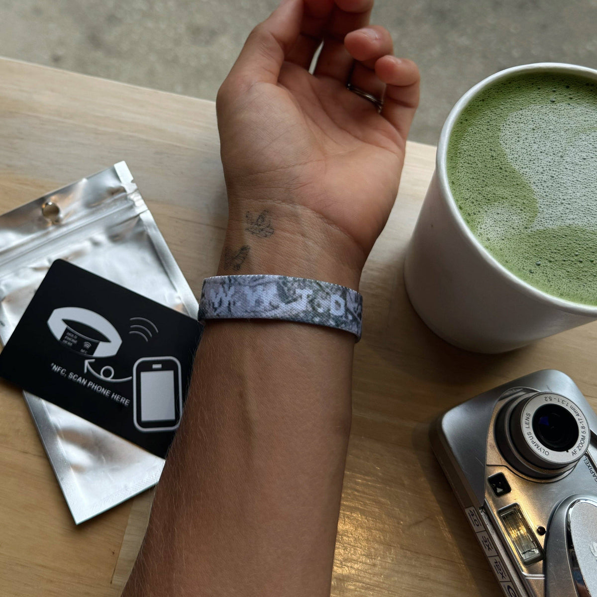 Daily Bible Verse "Wwjd X Hwlf" Bracelet  Light Camo