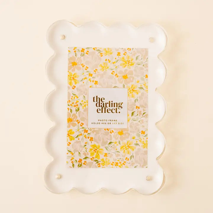 THE DARLING EFFECT RECTANGLE SCALLOPED ACRYLIC FRAME WHITE
