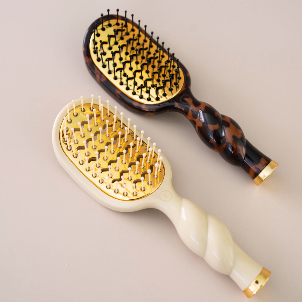 Mini Vented Brush Tan