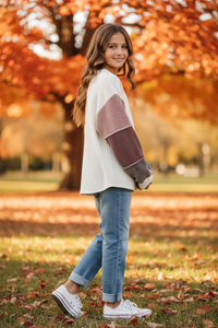 Colorblock Sweater Lifestyle
