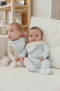 Air Bandana Bibs