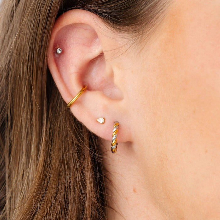 Pip Pop Post Mixed Metal Twisted Hoop - Hypoallergenic, Flat Back