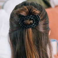 TELETIES JET BLACK QUILTED SMALL FLAT ROUND HAIRCLIP