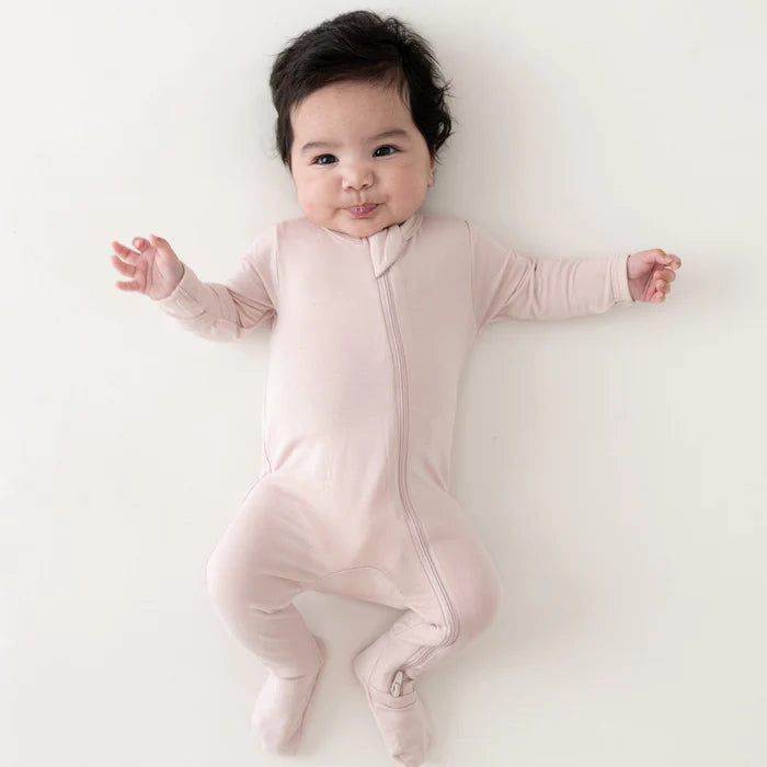 KYTE BABY ZIPPERED FOOTIE BLUSH