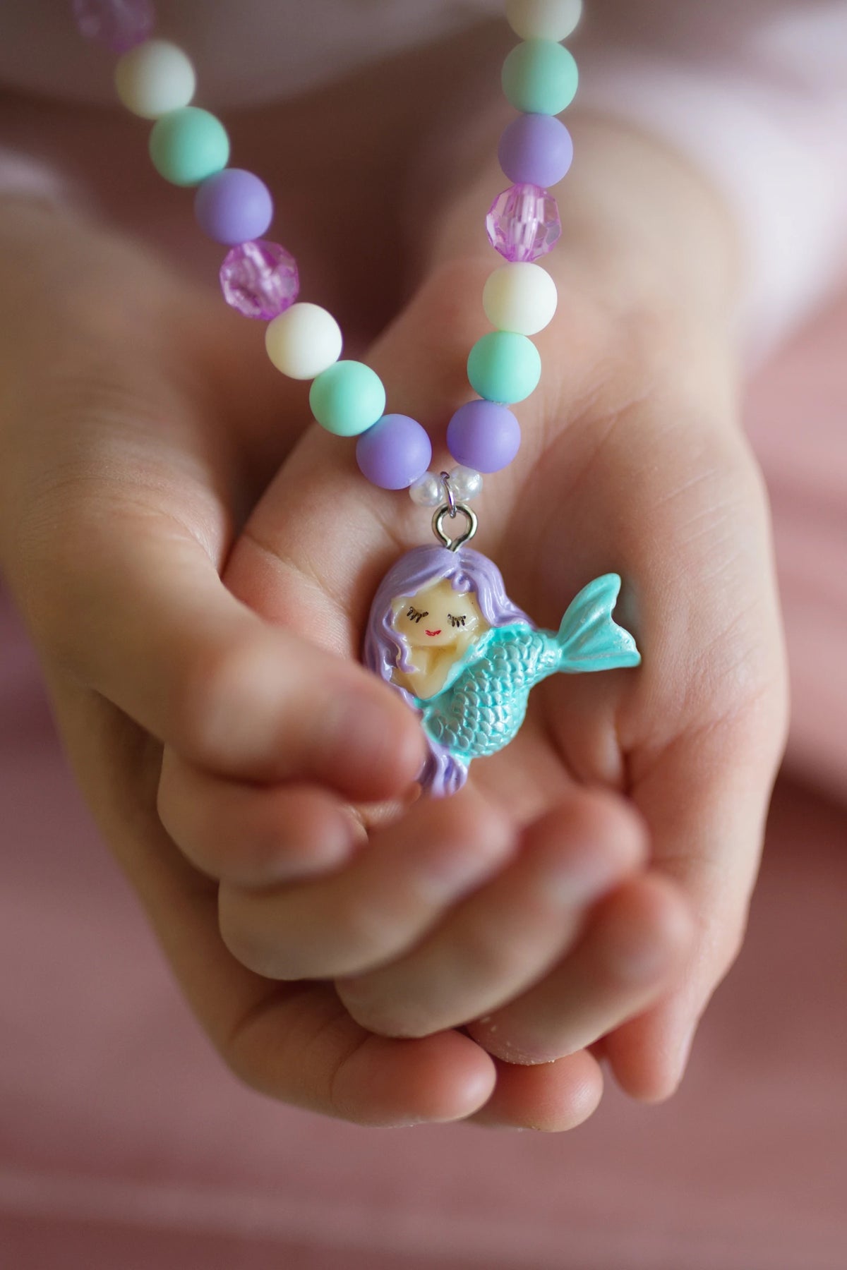 GREAT PRETENDERS MATTE MERMAID NECKLACE