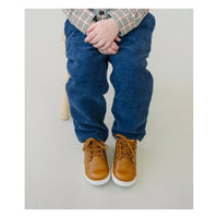 LAMOUR EVAN MID TOP SNEAKER CAMEL.