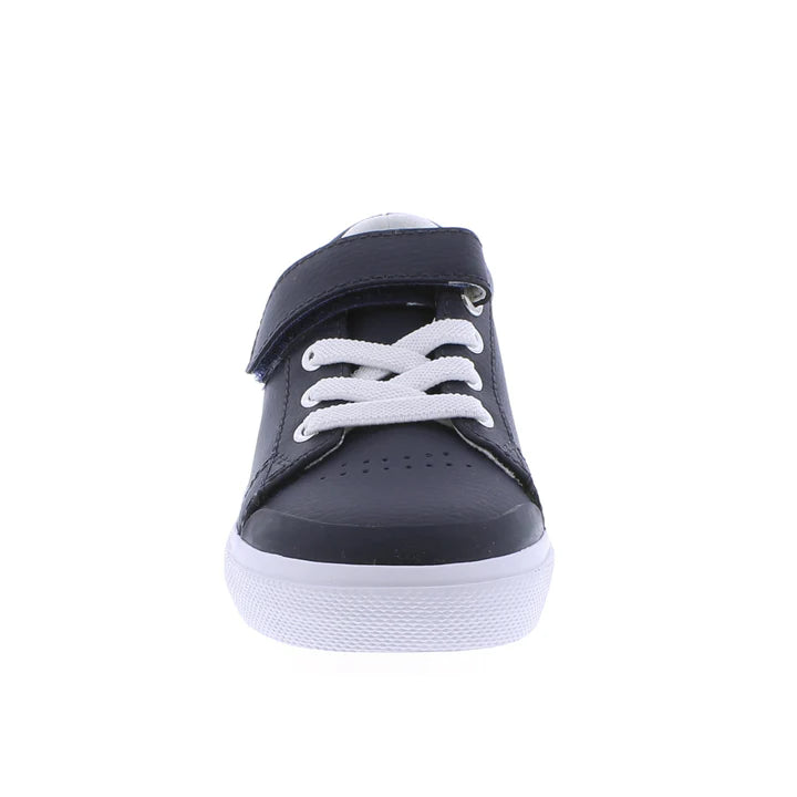 FOOTMATES REESE NAVY LEATHER.