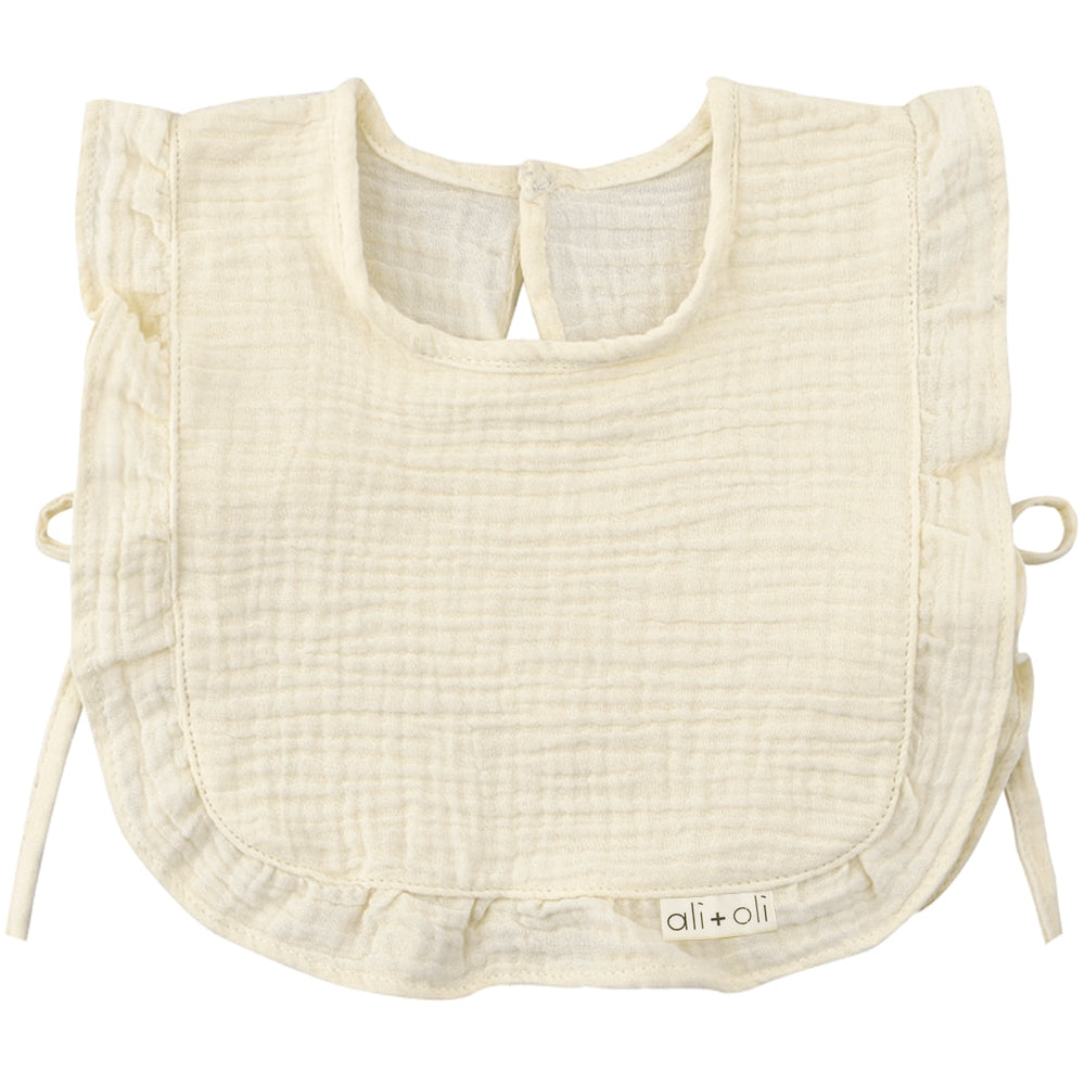 ALI+OLI MUSLIN COTTON RUFFLE  BABY BIB IVORY