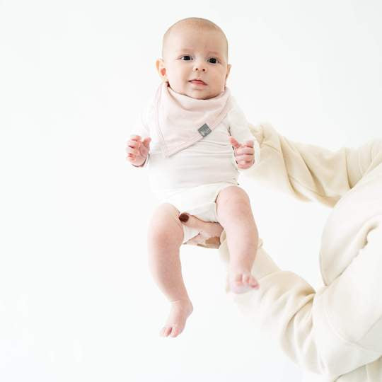 KYTE BABY BIB IN BLUSH