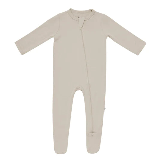 KYTE BABY ZIPPERED FOOTIE KHAKI LE